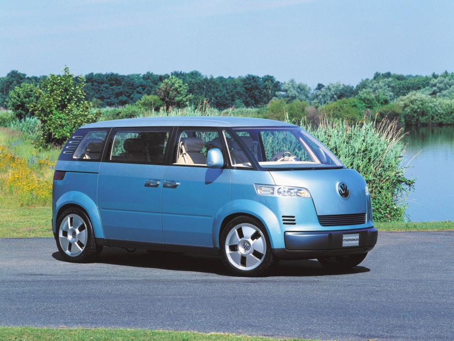  Volkswagen Microbus Concept 2001 года  (фото 4 из 12)